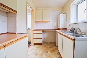 Kitchen- click for photo gallery